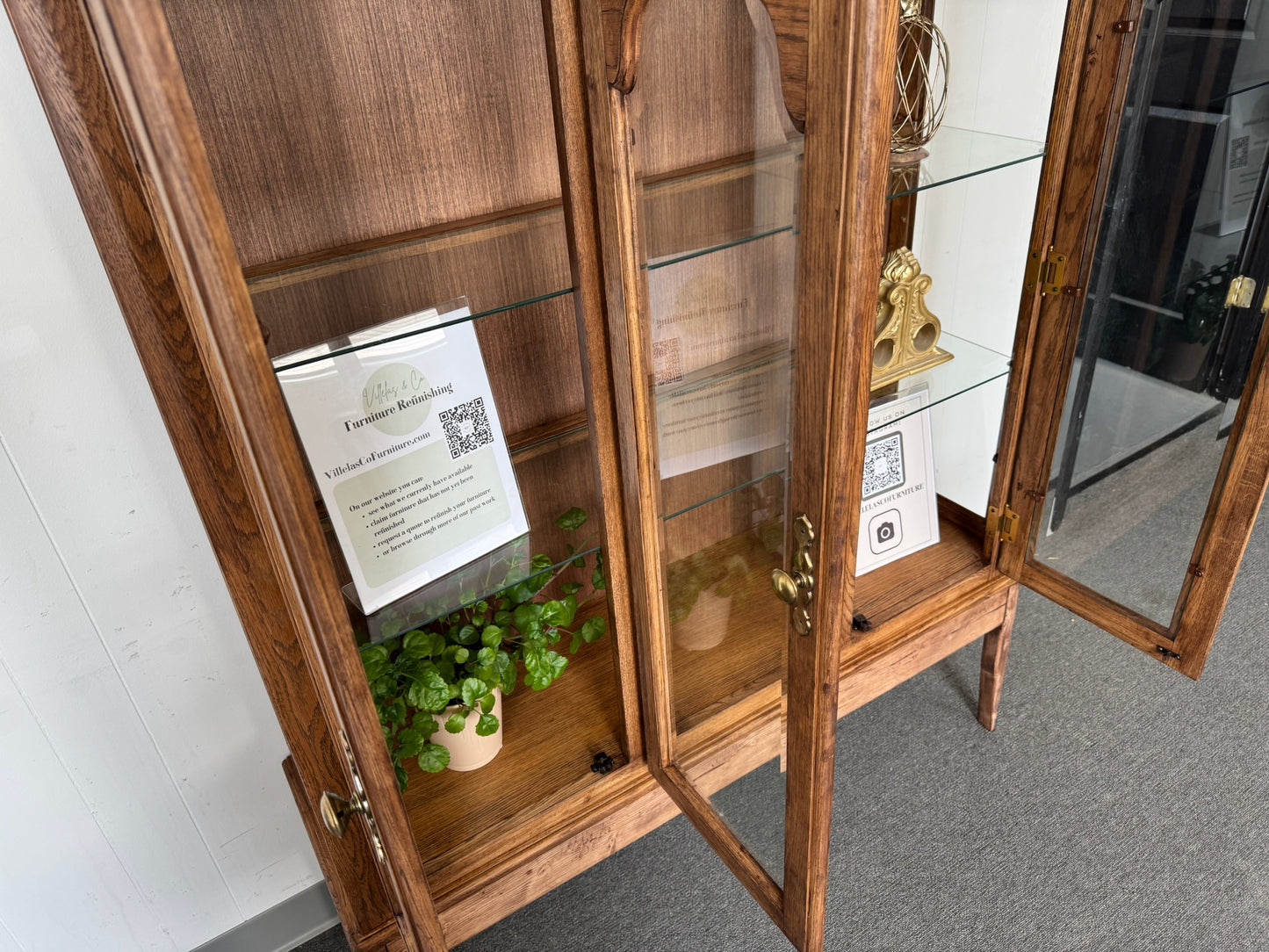 Solid Wood Hutch