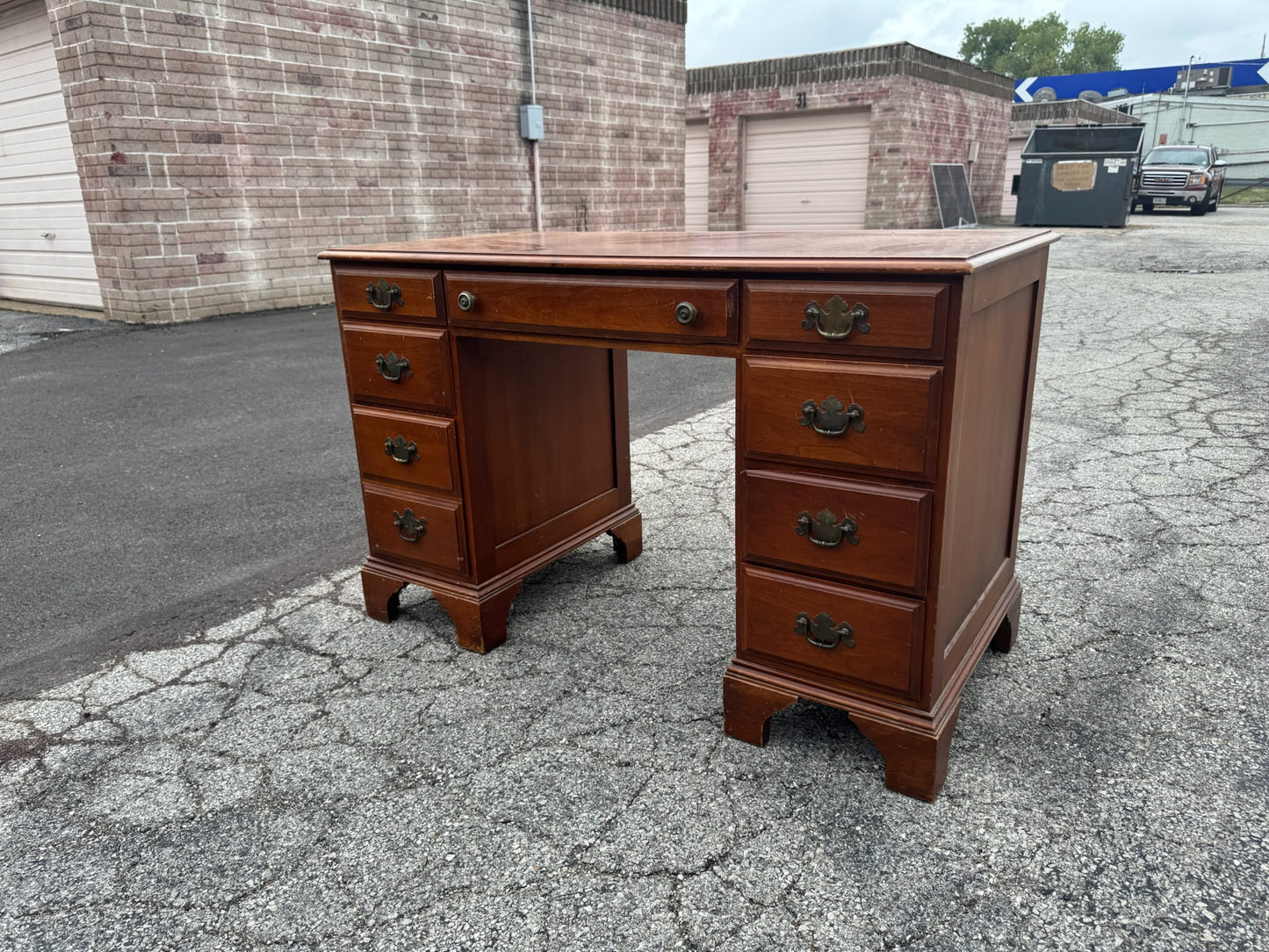 Vintage 7 Drawer Dresser