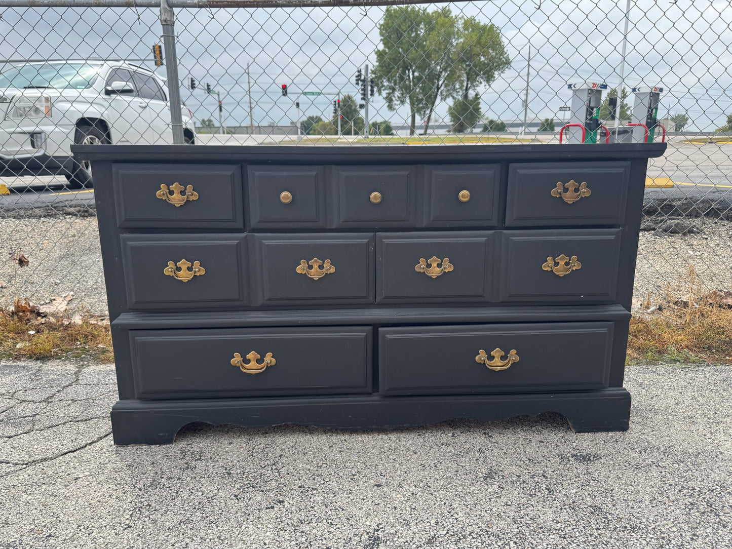 9-Drawer Dresser