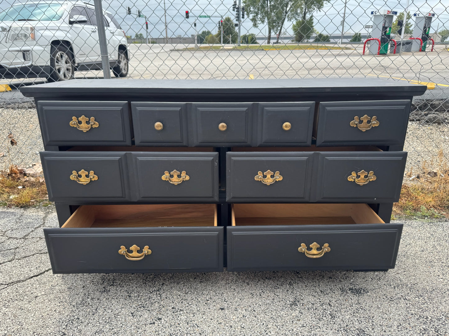 9-Drawer Dresser