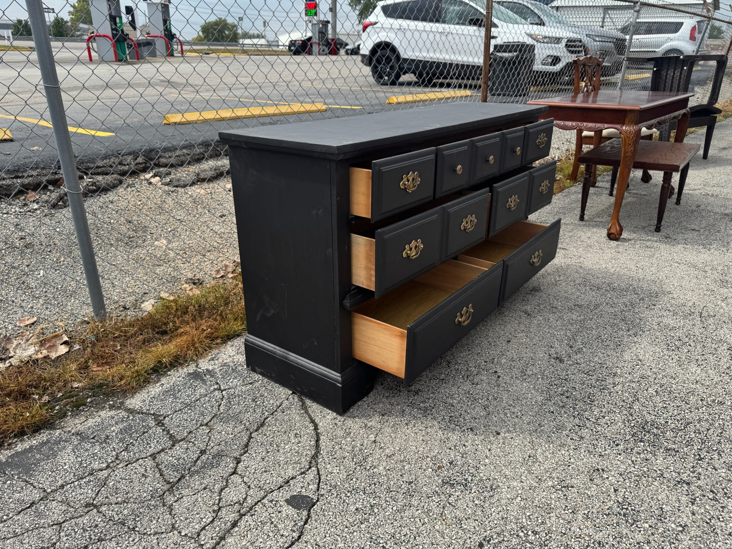 9-Drawer Dresser