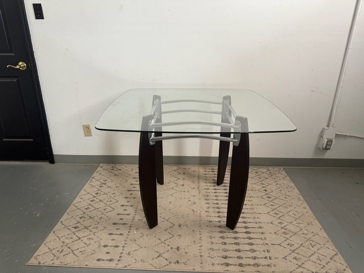 Modern Glass Table (Delivery Available)
