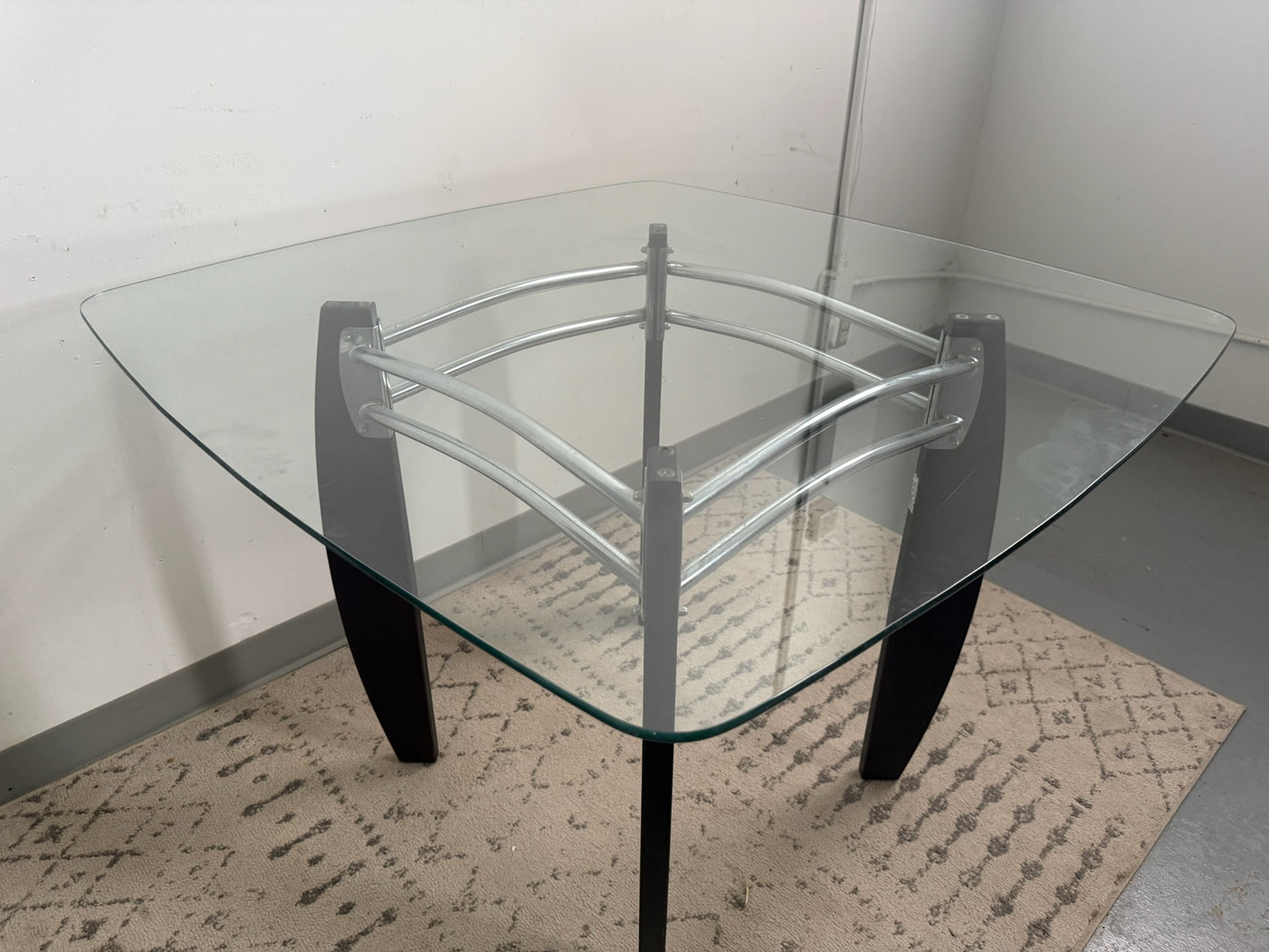 Modern Glass Table (Delivery Available)