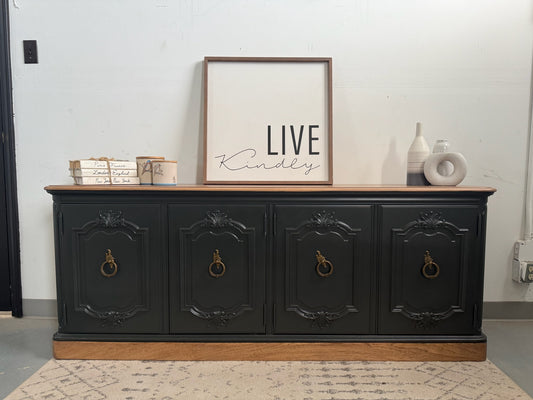 Rich Deep Green Buffet