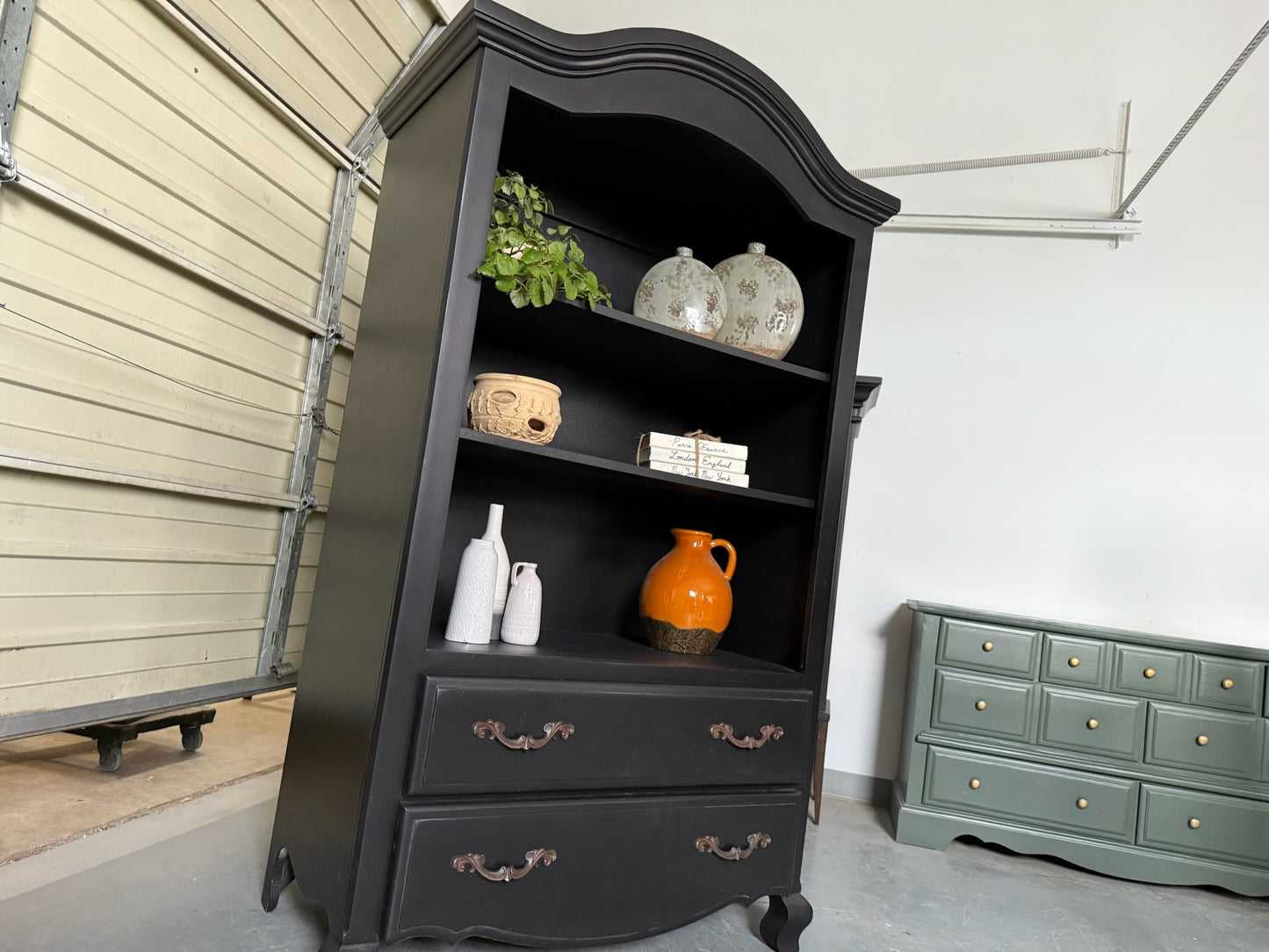 Vintage Curved Hutch